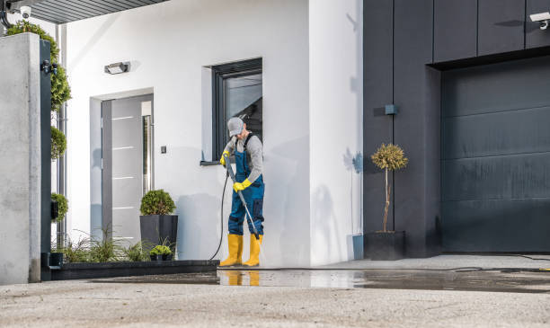Best Solar Panel Cleaning  in Churchill, OH